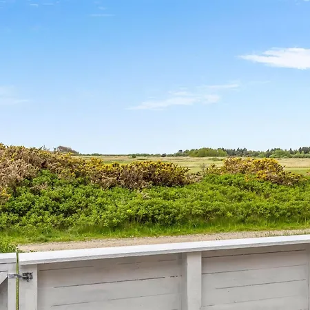 Steffan - 2-3km From The Sea By Interhome