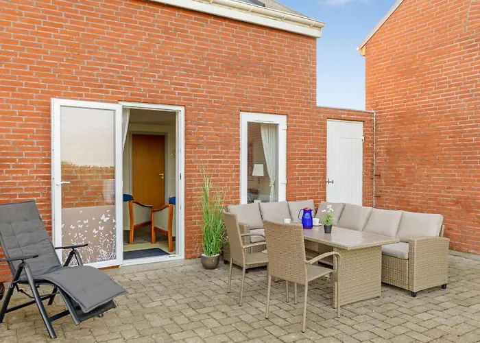 Appartement Steffan - 2-3km From The Sea By Interhome